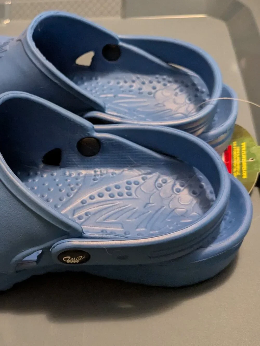 Clawz Monster Claw Clogs Blue NWT — Bigfoot Werewolf Novelty Shoes M6/W7 Unisex